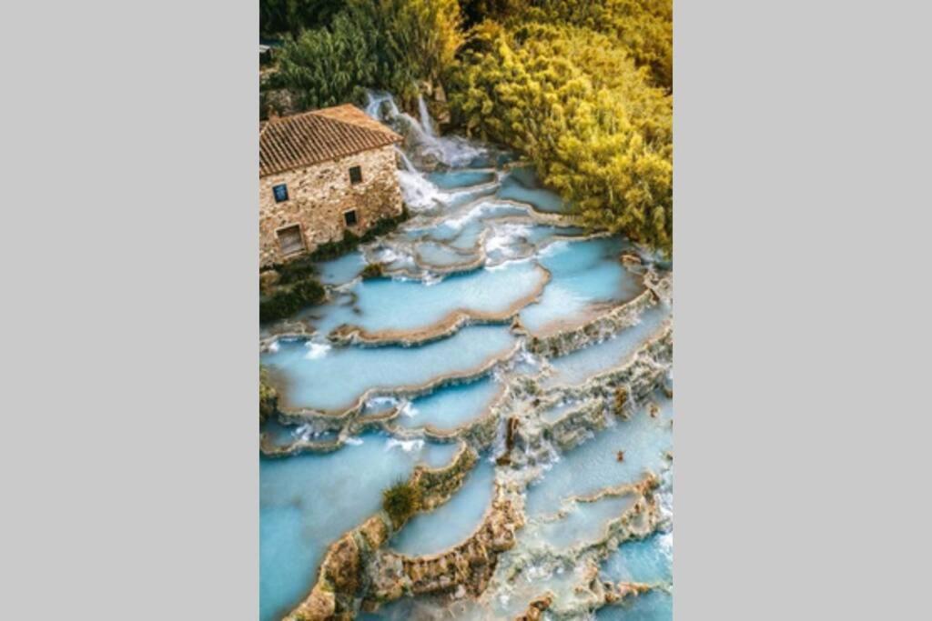 La Casa All'Oliveto Apartment Pitigliano Bagian luar foto